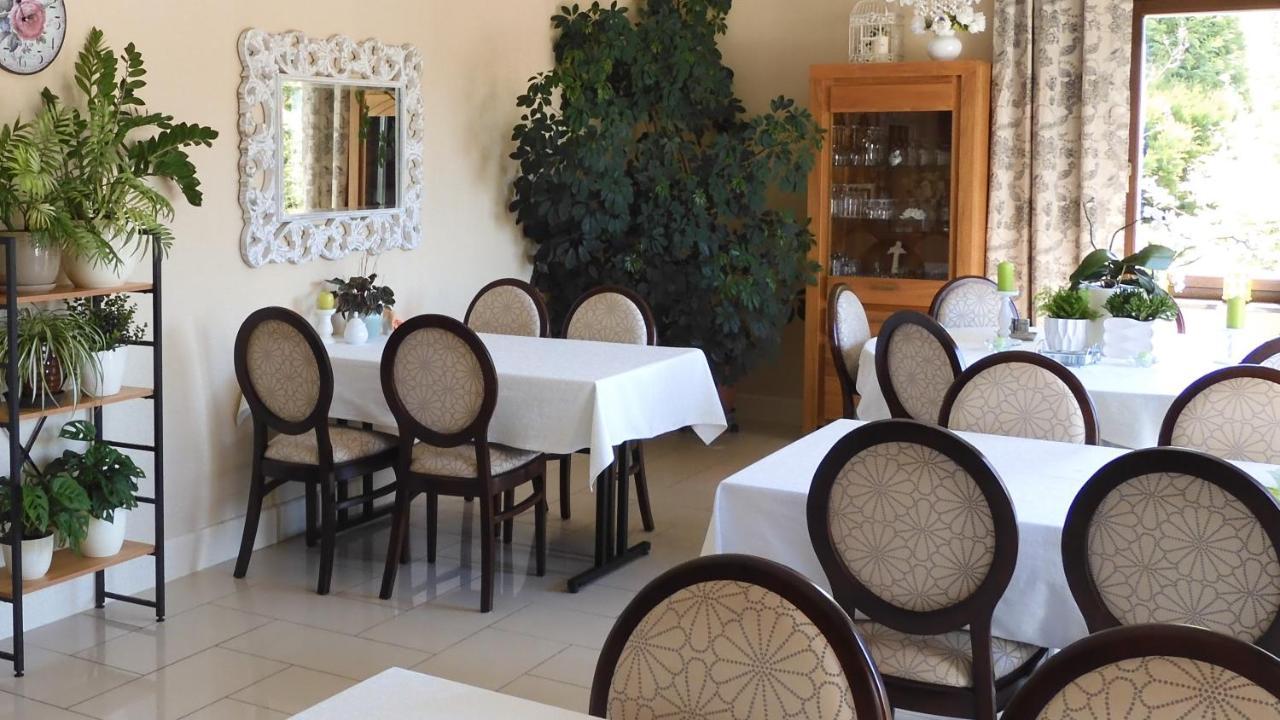 Bed & Breakfast Orlik 3*