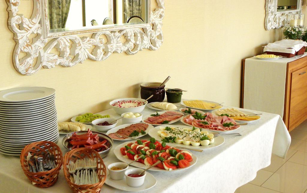 Bed & Breakfast Orlik 3*